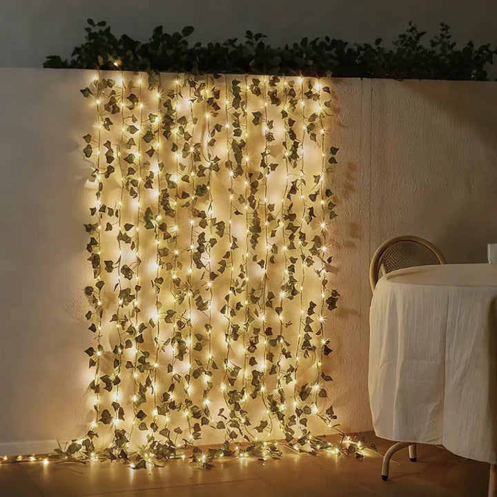 Botanical Garland Light