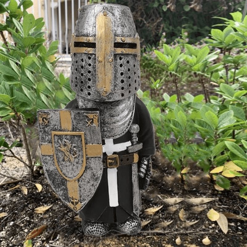 Garden Gnomes Guard - 15cm
