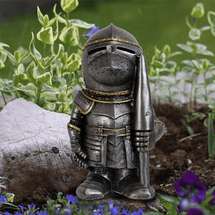 Garden Gnomes Guard - 15cm
