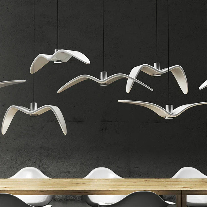 BeakBrilliance - Design Bird Lamp for Unique Interiors