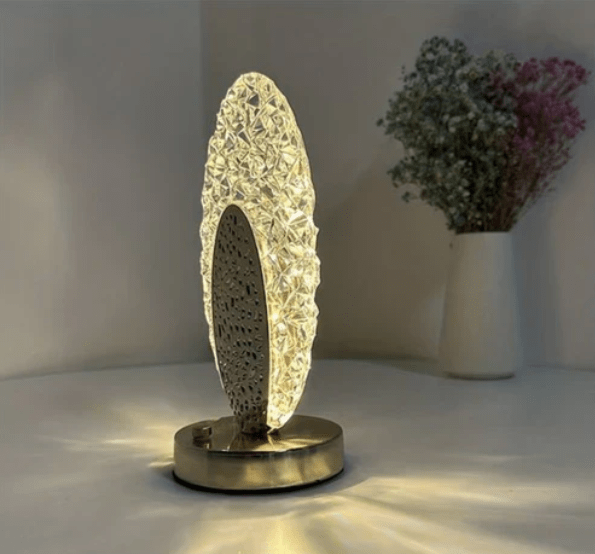 Elegant table lamp in peacock design - Velloraco