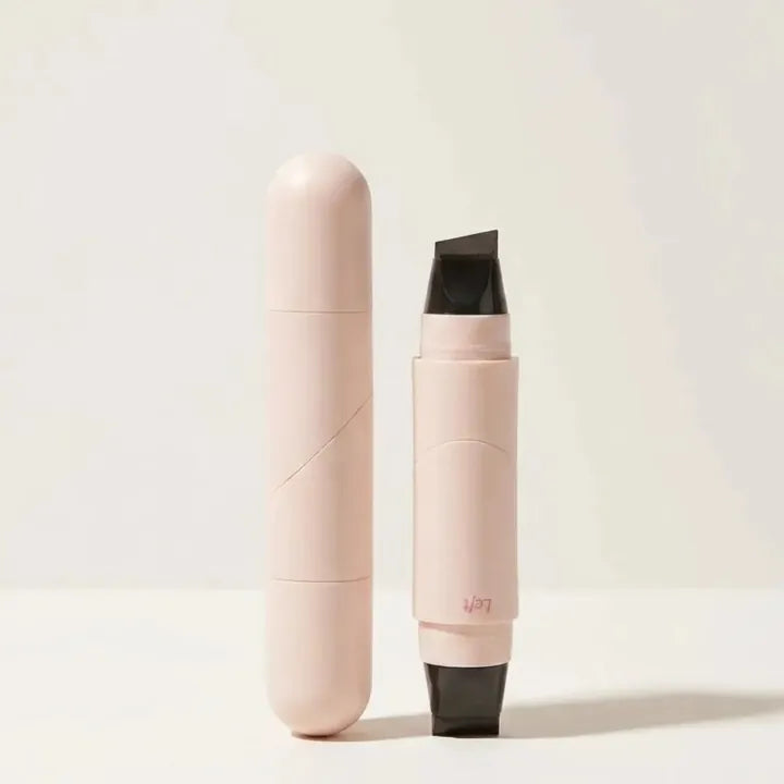 Wing Stamp Eyeliner Pen — Press, Swipe, Done in Seconds